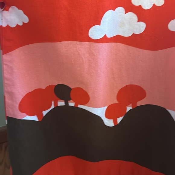 VINTAGE Red and Brown Clouds and Trees Dress, Size 40 (L) - Picture 3 of 7